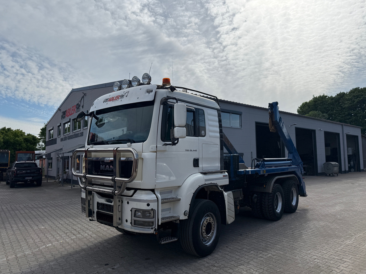 MAN TGS 26.440 WECHSELSYSTEM Absetzer+SZM - Portaalarmsysteem vrachtwagen: afbeelding 2 MAN TGS 26.440 WECHSELSYSTEM Absetzer+SZM - Portaalarmsysteem vrachtwagen: afbeelding 2