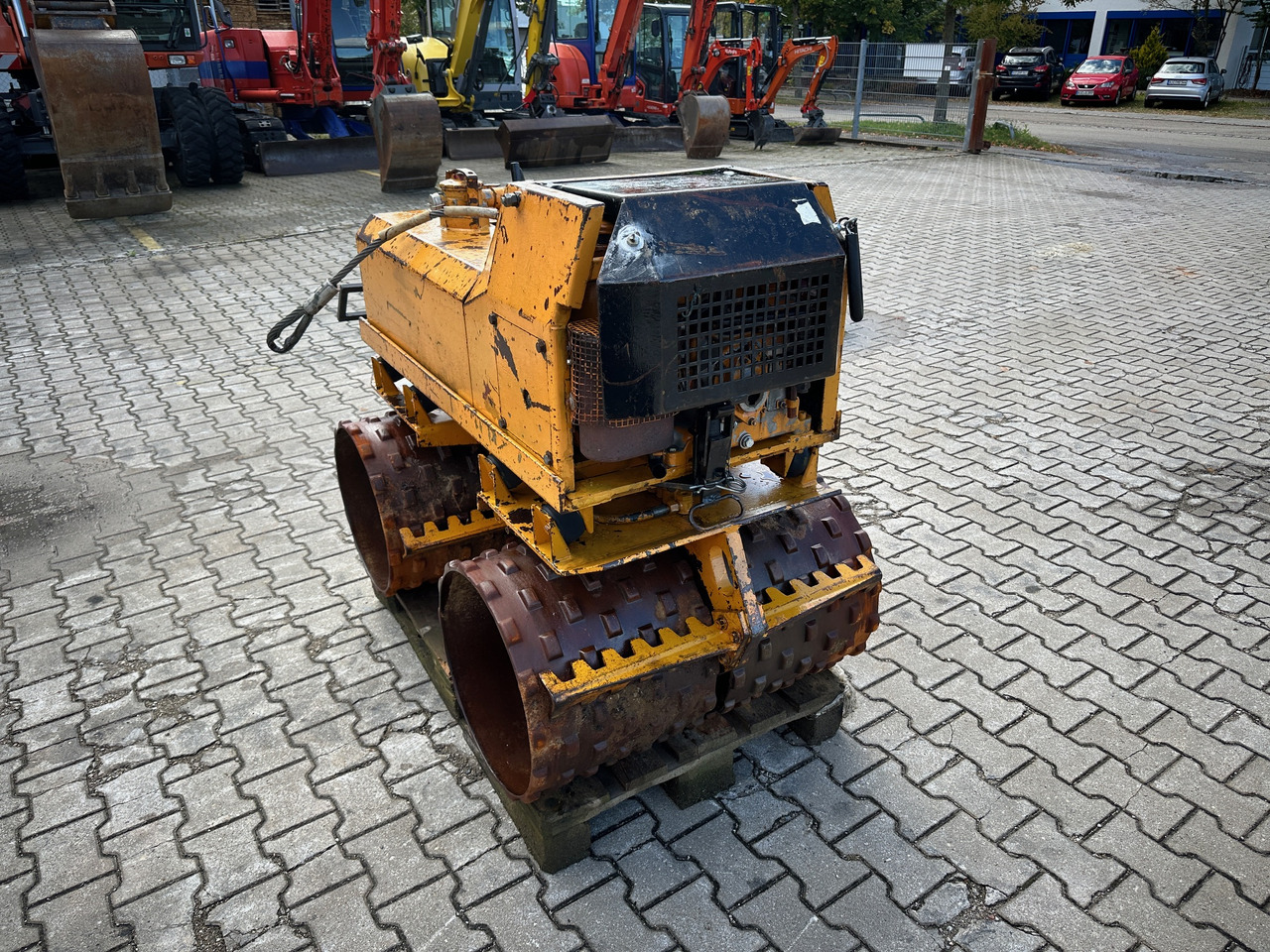 Rammax RW1403 Grabenwalze - Kleine wals: afbeelding 5 Rammax RW1403 Grabenwalze - Kleine wals: afbeelding 5