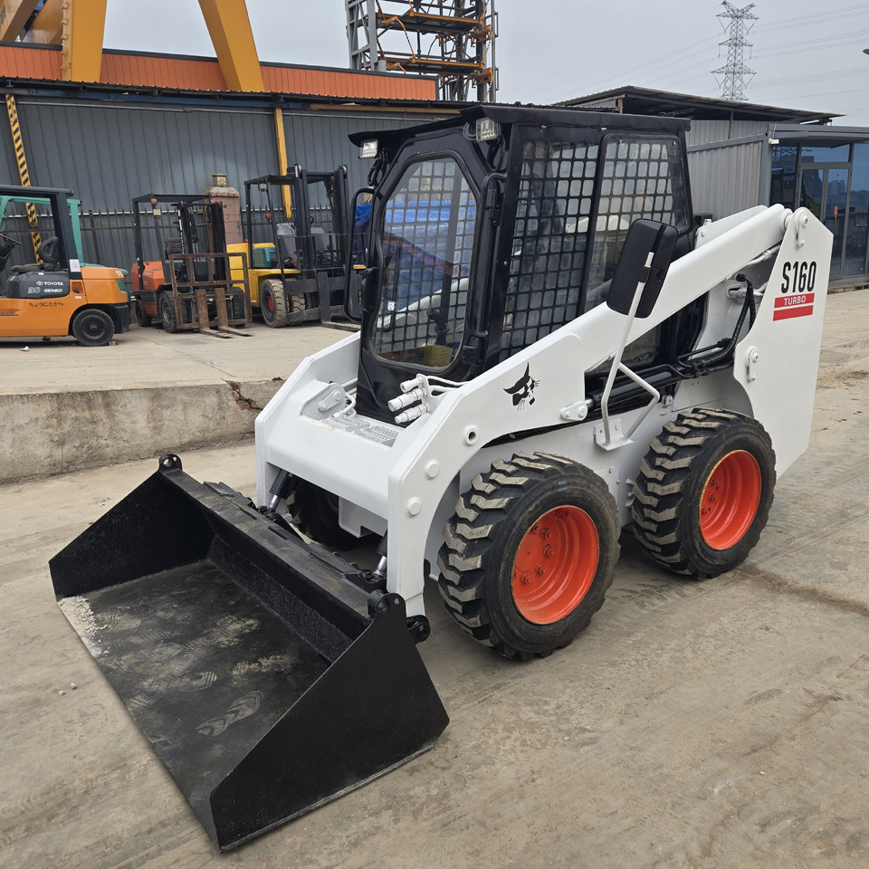 BOBCAT S160 - Schranklader: afbeelding 1 BOBCAT S160 - Schranklader: afbeelding 1
