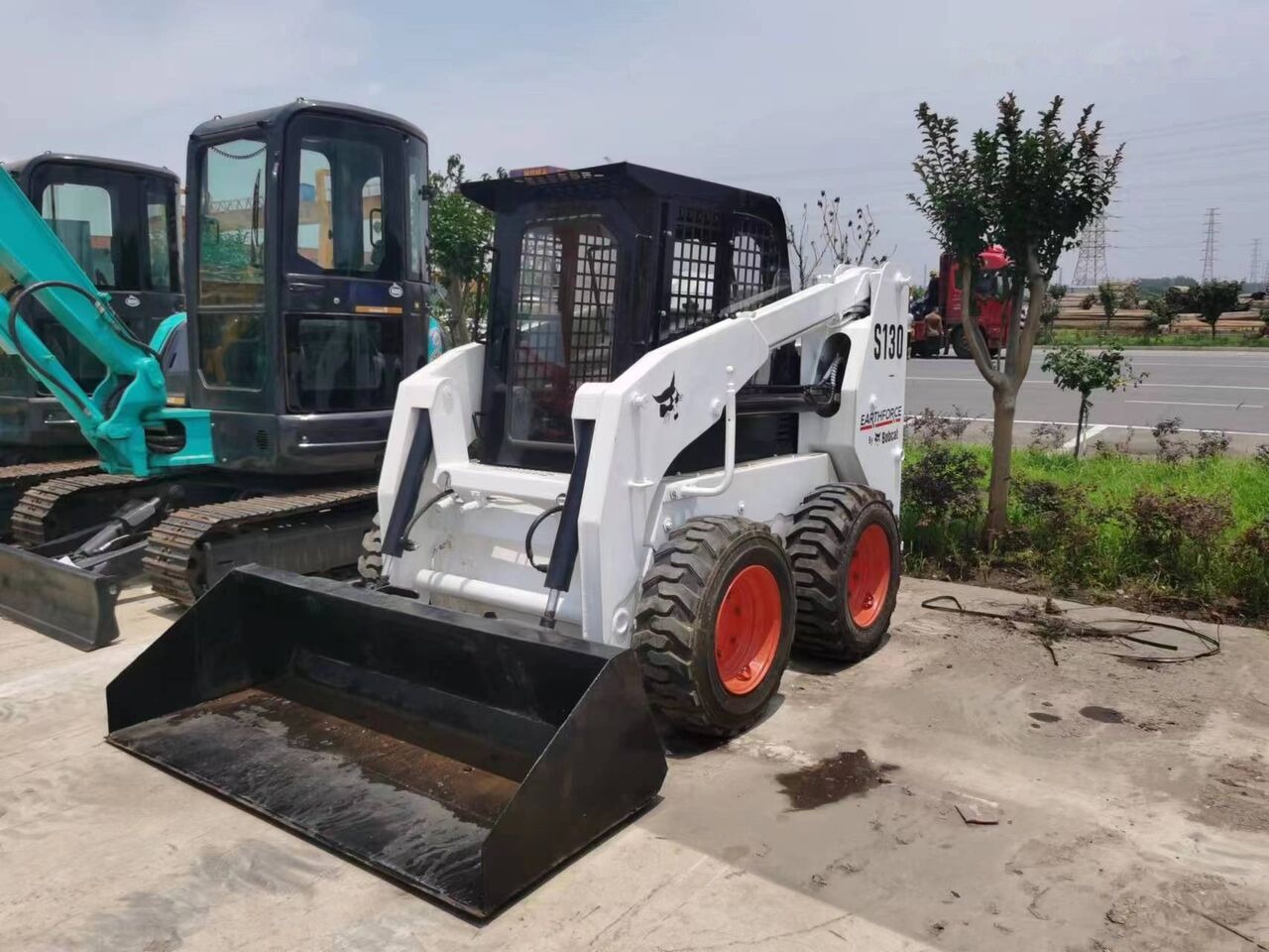 Bobcat S130 - Schranklader: afbeelding 5 Bobcat S130 - Schranklader: afbeelding 5