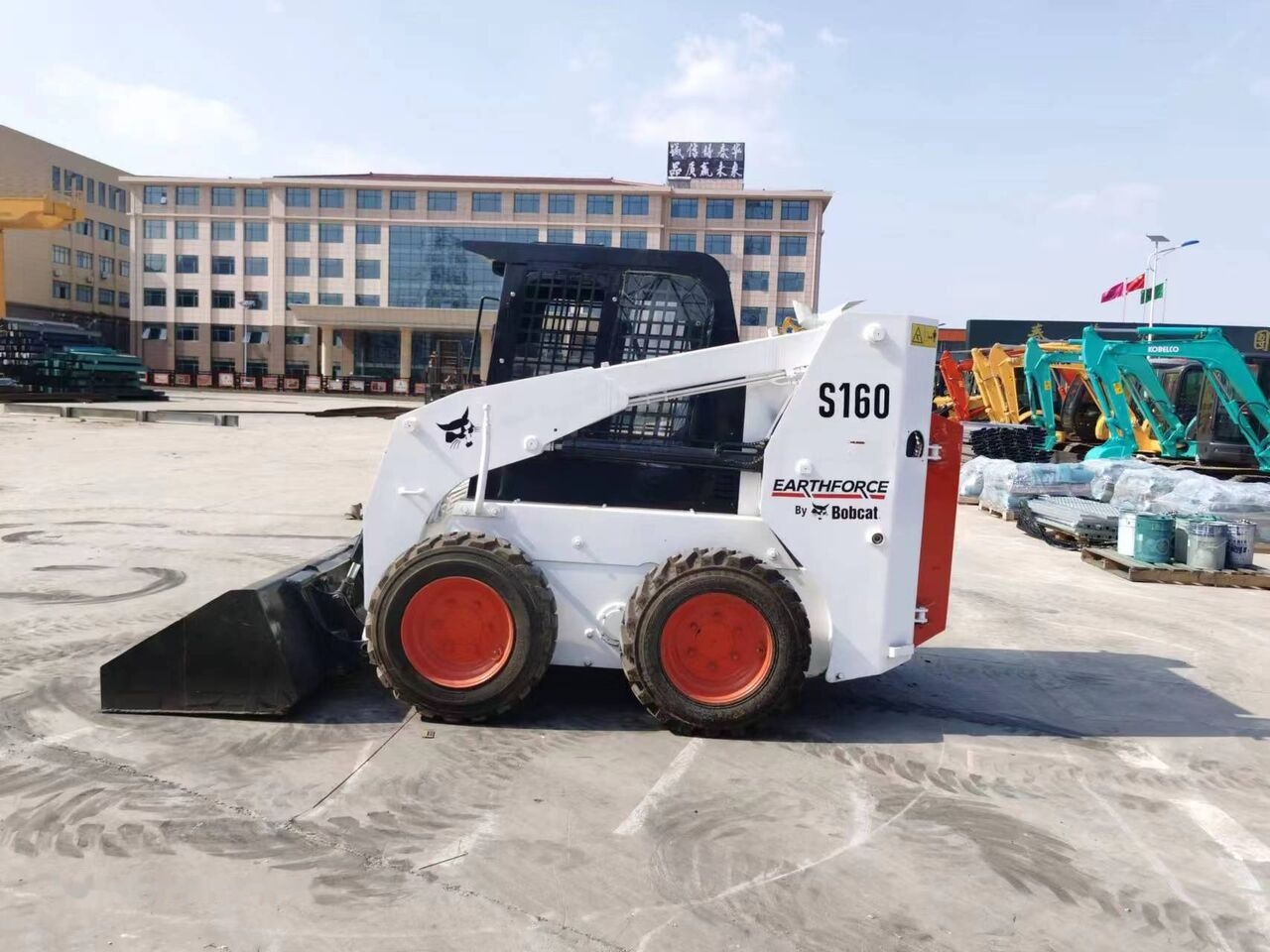 Bobcat S160 - Schranklader: afbeelding 1 Bobcat S160 - Schranklader: afbeelding 1