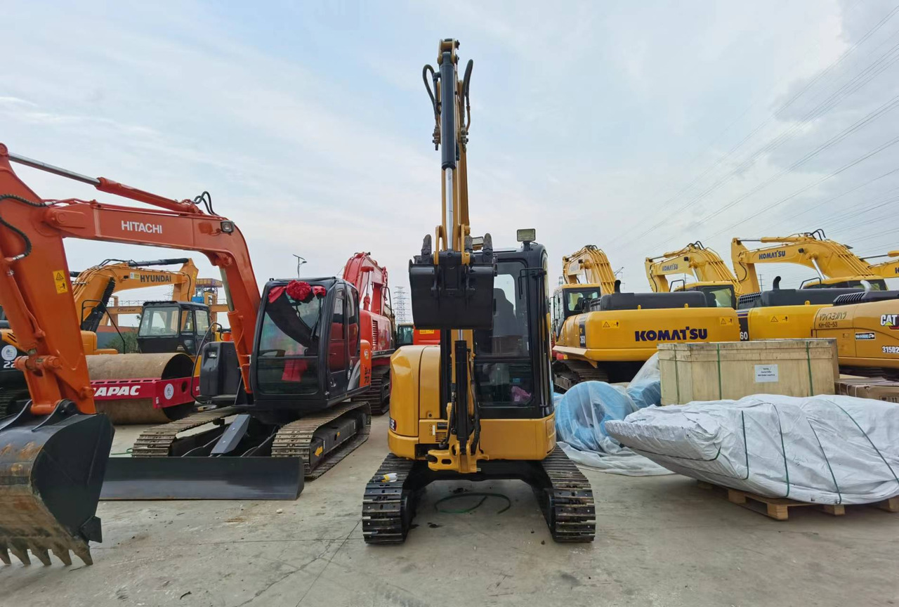 CATERPILLAR 303.5E - Minigraafmachine: afbeelding 4 CATERPILLAR 303.5E - Minigraafmachine: afbeelding 4