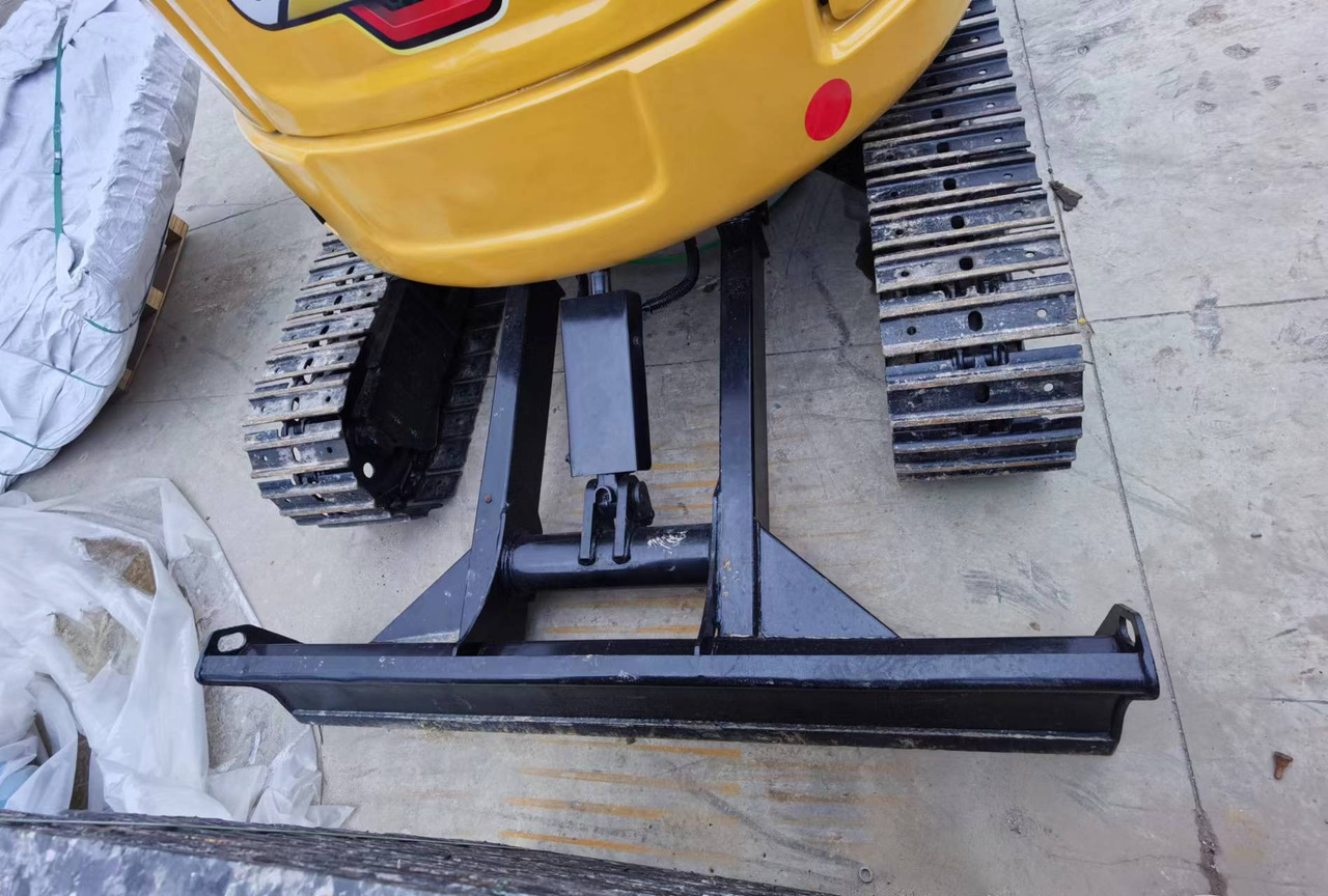 CATERPILLAR 303.5E - Minigraafmachine: afbeelding 5 CATERPILLAR 303.5E - Minigraafmachine: afbeelding 5