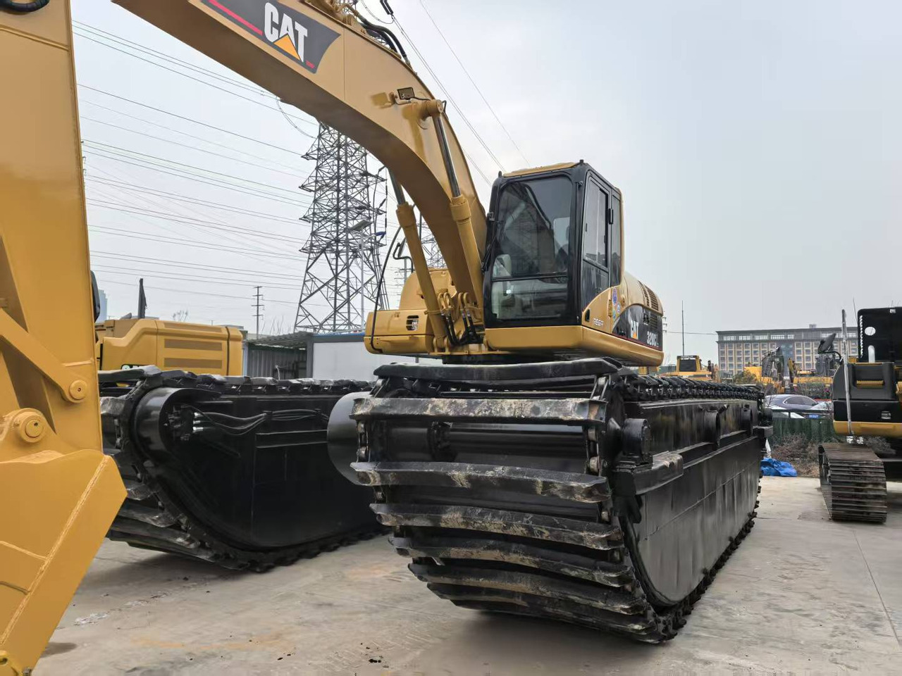 CATERPILLAR 320CL amphibious - Amfibische graafmachine: afbeelding 4 CATERPILLAR 320CL amphibious - Amfibische graafmachine: afbeelding 4