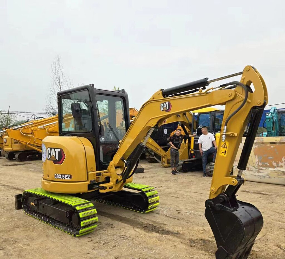 Caterpillar 305.5E2 with Rubber Track - Minigraafmachine: afbeelding 3 Caterpillar 305.5E2 with Rubber Track - Minigraafmachine: afbeelding 3