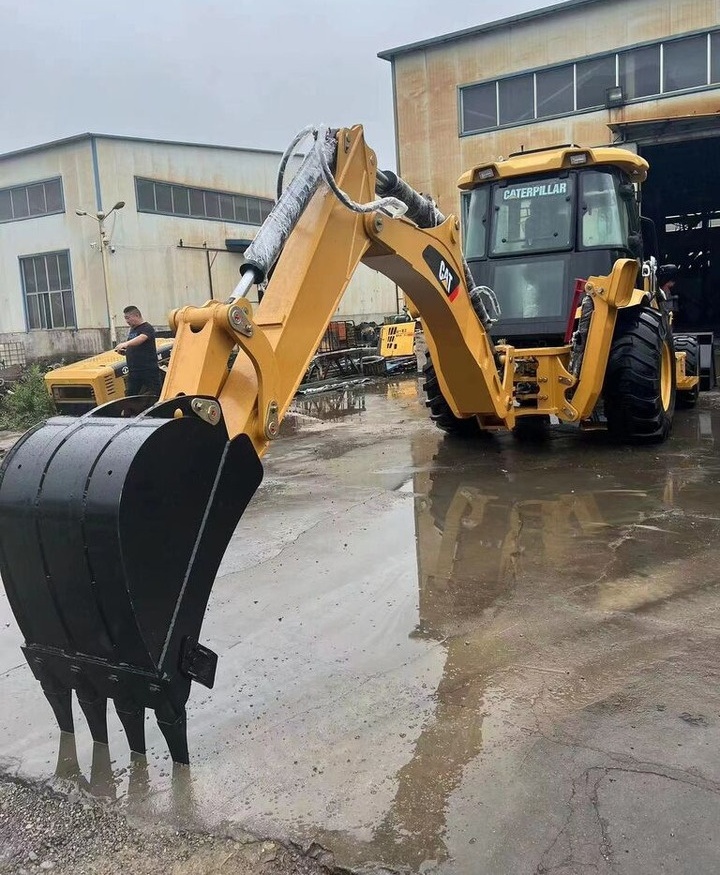 Caterpillar 420F - Graaflaadmachine: afbeelding 4 Caterpillar 420F - Graaflaadmachine: afbeelding 4