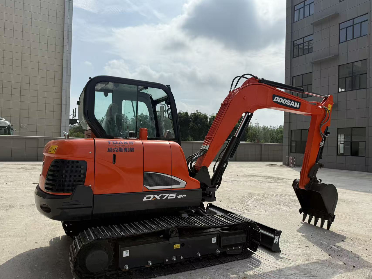 DOOSAN DX75 - Minigraafmachine: afbeelding 3 DOOSAN DX75 - Minigraafmachine: afbeelding 3