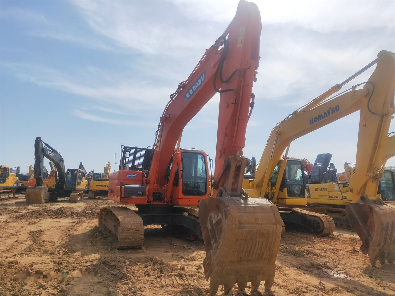 Doosan DX225LC - Rupsgraafmachine: afbeelding 5 Doosan DX225LC - Rupsgraafmachine: afbeelding 5