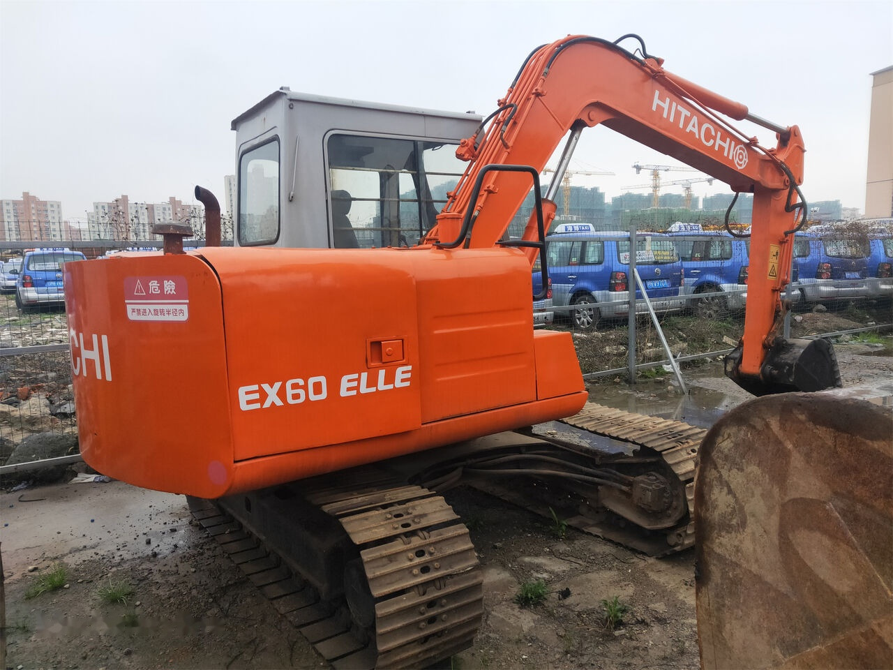 Hitachi EX60 - Rupsgraafmachine: afbeelding 2 Hitachi EX60 - Rupsgraafmachine: afbeelding 2