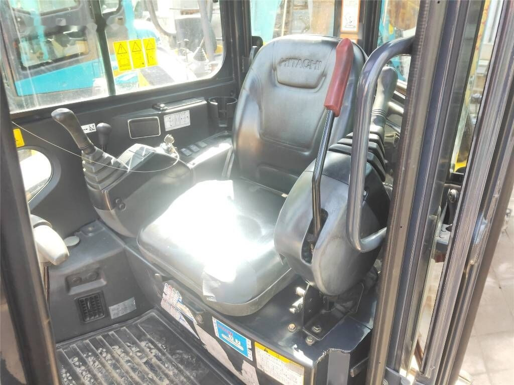 Hitachi ZX 30 - Minigraafmachine: afbeelding 3 Hitachi ZX 30 - Minigraafmachine: afbeelding 3