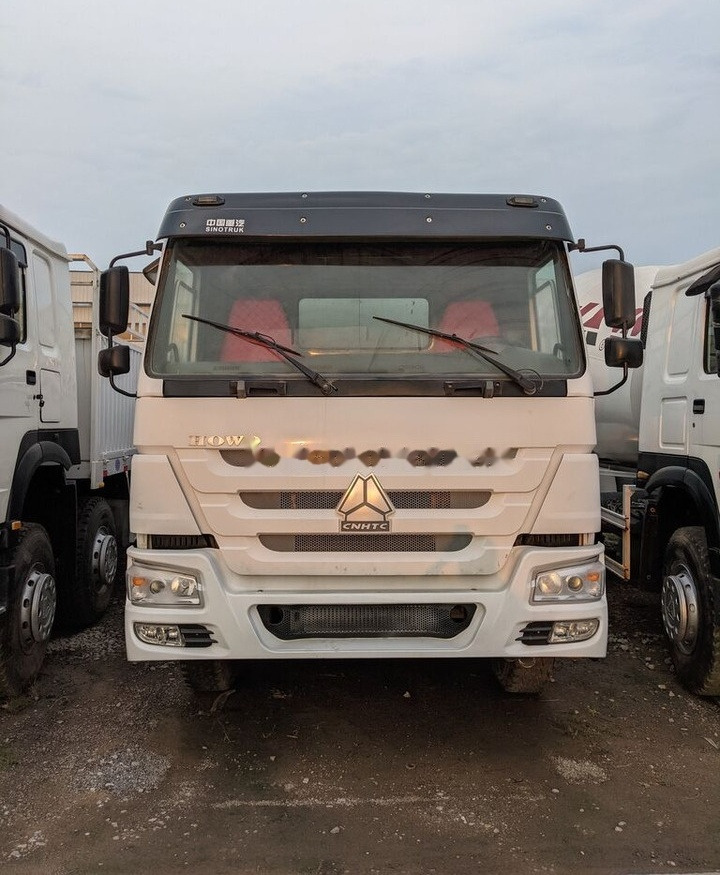 Howo 375 8x4 - Vrachtwagen met open laadbak: afbeelding 2 Howo 375 8x4 - Vrachtwagen met open laadbak: afbeelding 2