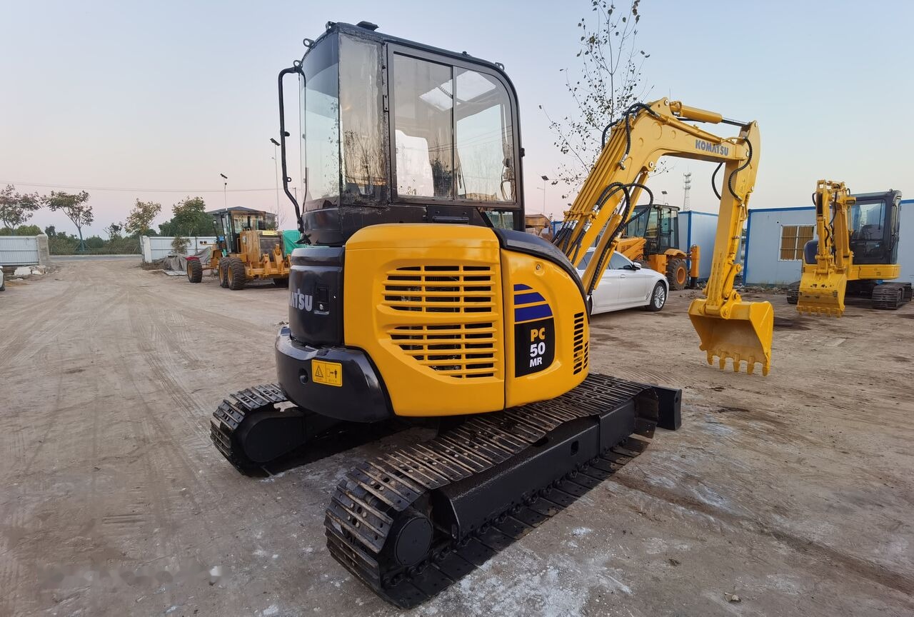 Komatsu PC50MR - Rupsgraafmachine: afbeelding 1 Komatsu PC50MR - Rupsgraafmachine: afbeelding 1