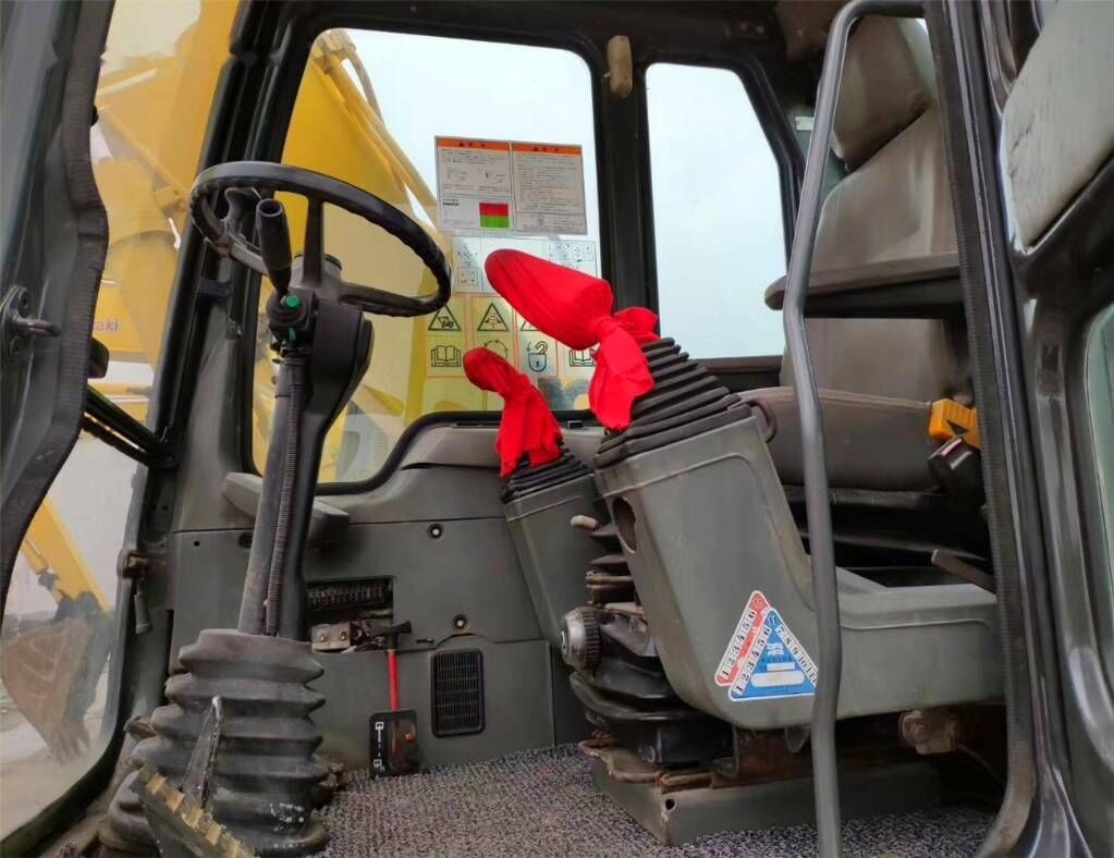 Mobiele graafmachine Komatsu PW150: afbeelding 6