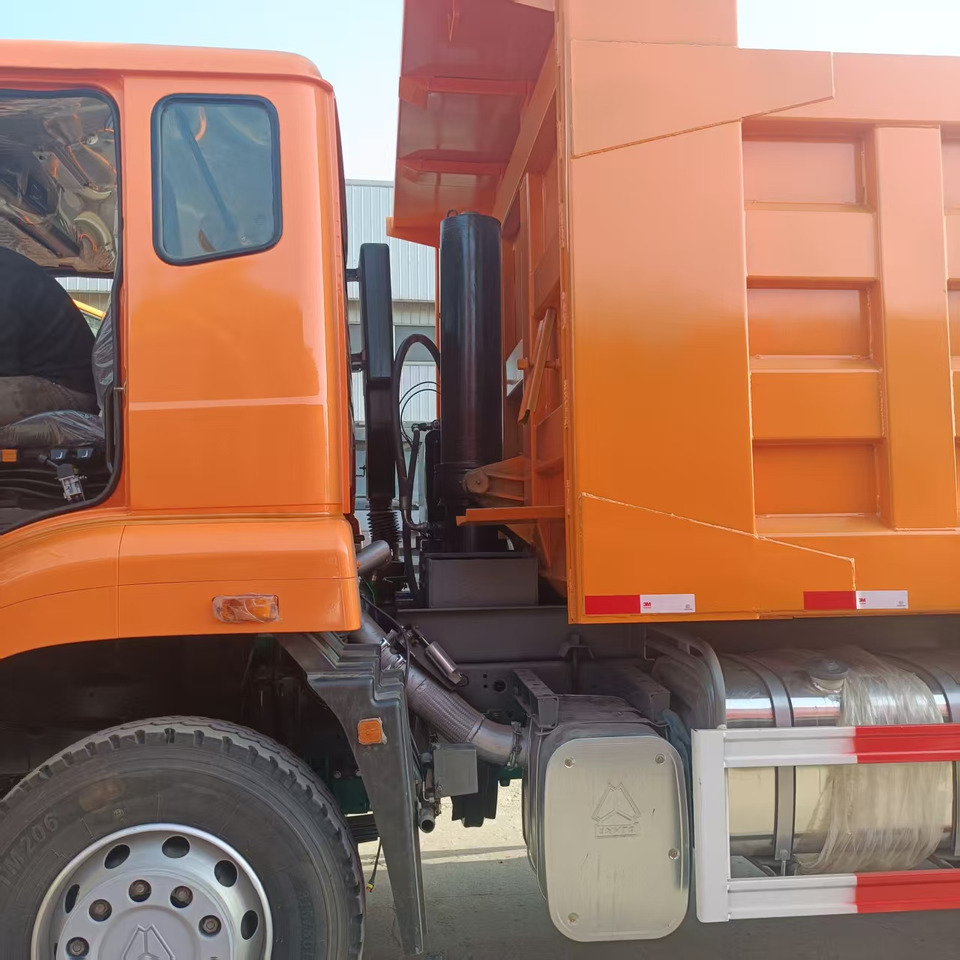Kipper vrachtwagen Sinotruk HOHAN 6*4 Dump truck: afbeelding 10