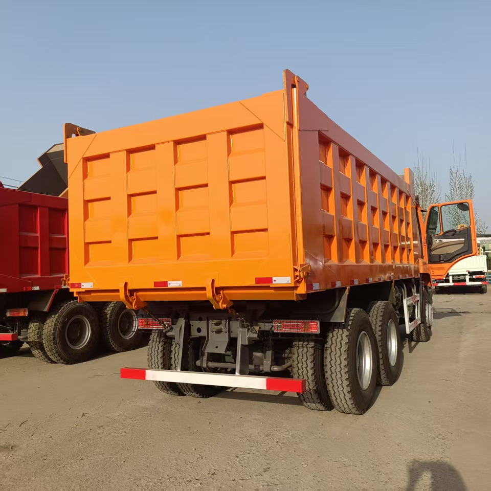 Kipper vrachtwagen Sinotruk HOHAN 6*4 Dump truck: afbeelding 8