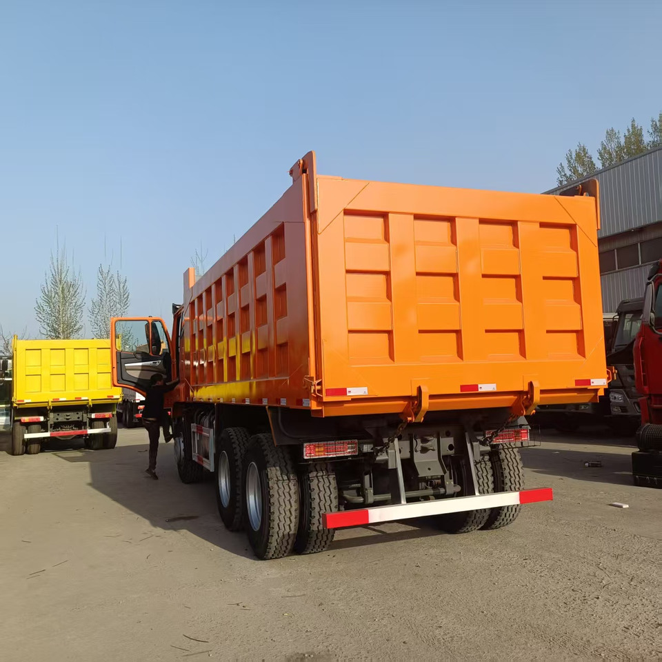 Kipper vrachtwagen Sinotruk HOHAN 6*4 Dump truck: afbeelding 6