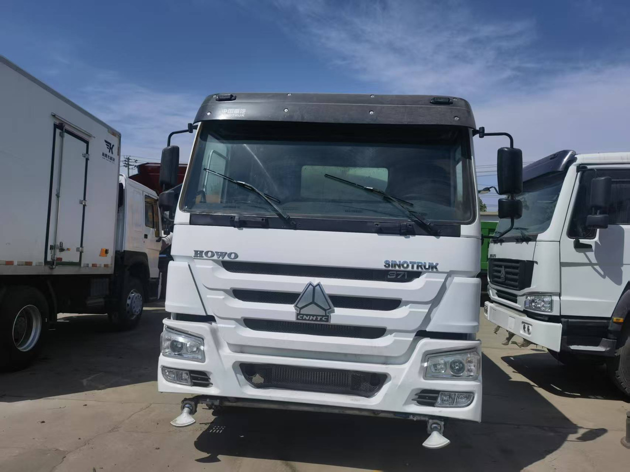 Sinotruk HOWO 371 6*4 Dump truck - Hogedrukreiniger: afbeelding 3 Sinotruk HOWO 371 6*4 Dump truck - Hogedrukreiniger: afbeelding 3