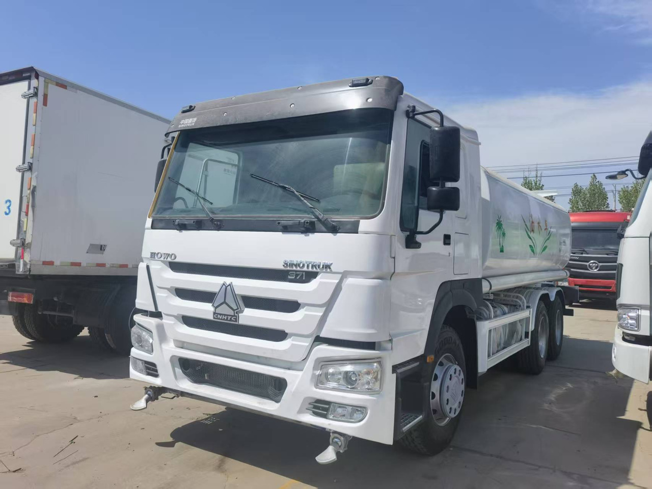 Sinotruk HOWO 371 6*4 Dump truck - Hogedrukreiniger: afbeelding 2 Sinotruk HOWO 371 6*4 Dump truck - Hogedrukreiniger: afbeelding 2