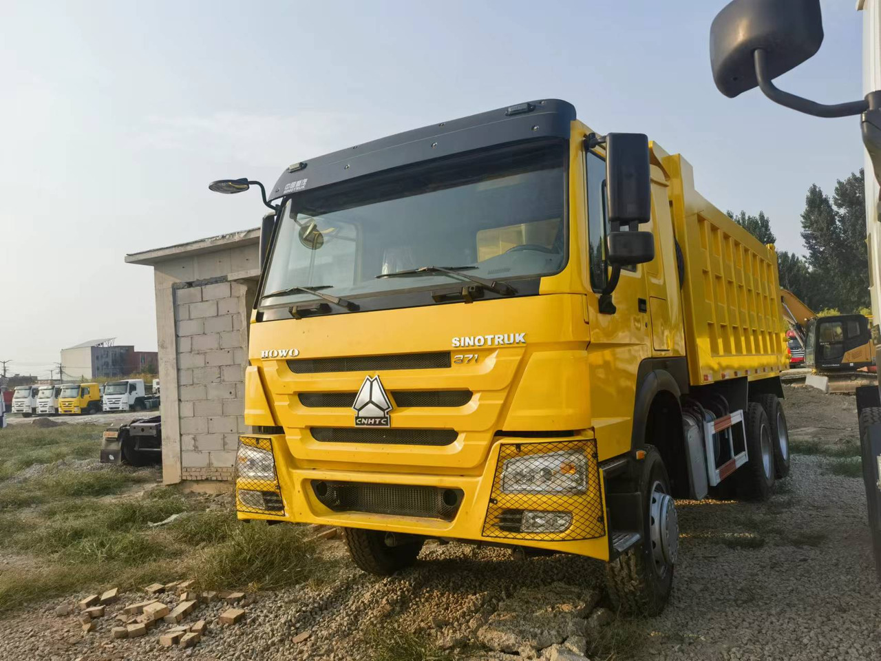 Sinotruk HOWO 371 6*4 Dump truck - Kipper vrachtwagen: afbeelding 1 Sinotruk HOWO 371 6*4 Dump truck - Kipper vrachtwagen: afbeelding 1