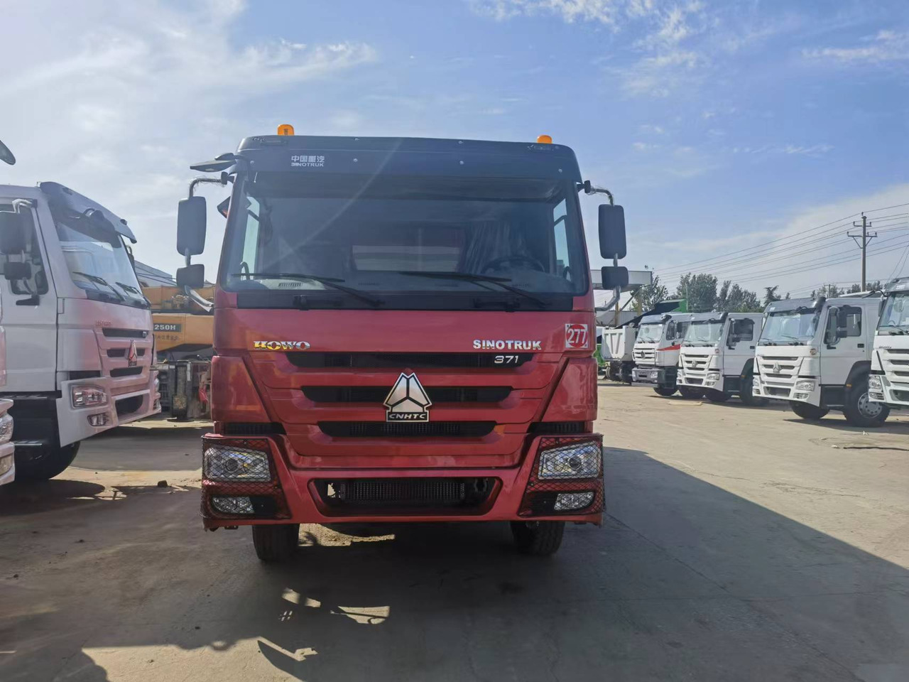Sinotruk HOWO 371 8*4 Dump truck - Kipper vrachtwagen: afbeelding 5 Sinotruk HOWO 371 8*4 Dump truck - Kipper vrachtwagen: afbeelding 5