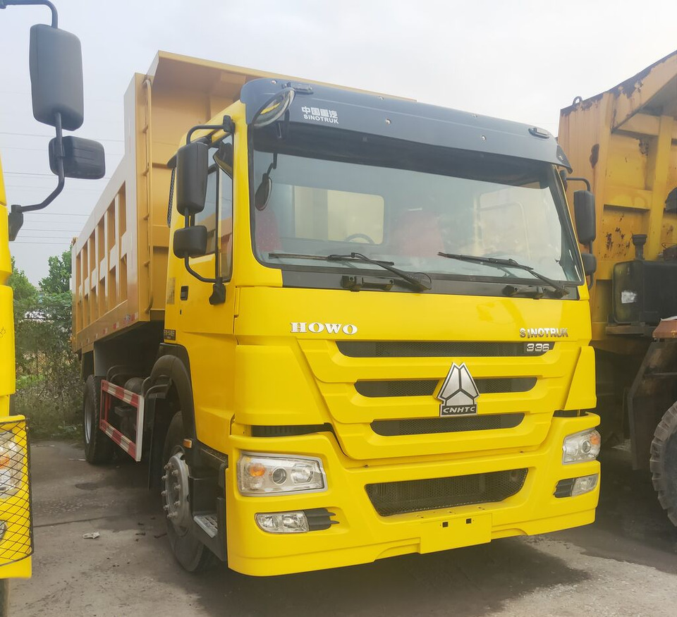 Sinotruk HOWO 4*2 Dump truck - Kipper vrachtwagen: afbeelding 2 Sinotruk HOWO 4*2 Dump truck - Kipper vrachtwagen: afbeelding 2