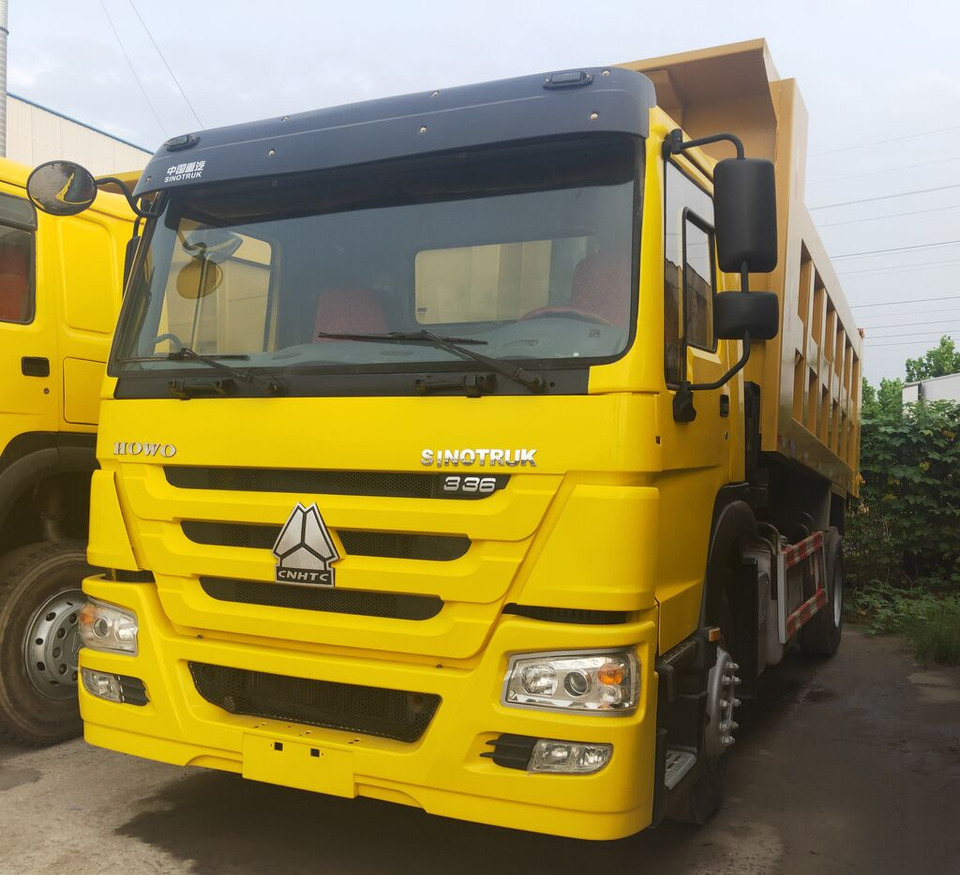 Sinotruk HOWO 4*2 Dump truck - Kipper vrachtwagen: afbeelding 1 Sinotruk HOWO 4*2 Dump truck - Kipper vrachtwagen: afbeelding 1