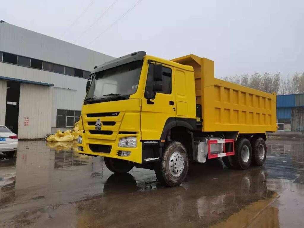 Sinotruk HOWO 6*4 Dump truck - Kipper vrachtwagen: afbeelding 2 Sinotruk HOWO 6*4 Dump truck - Kipper vrachtwagen: afbeelding 2