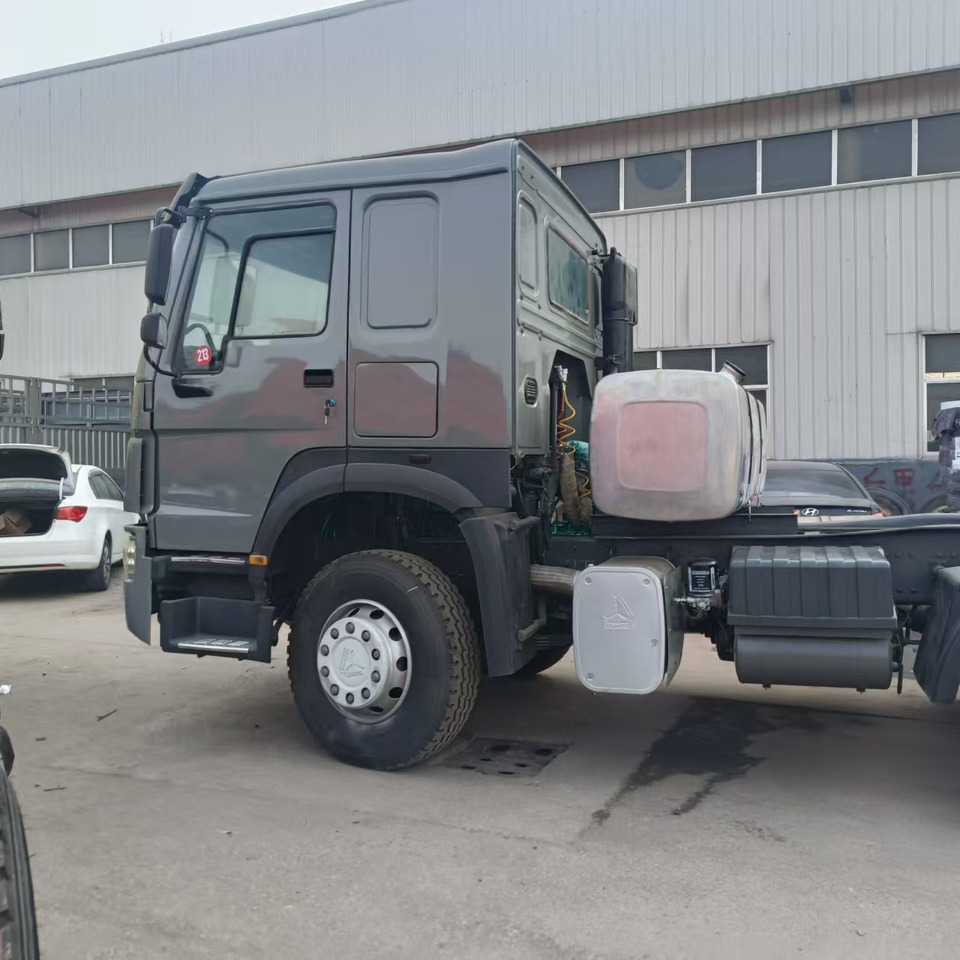Sinotruk HOWO 371 6*4 Tractor - Trekker: afbeelding 5 Sinotruk HOWO 371 6*4 Tractor - Trekker: afbeelding 5