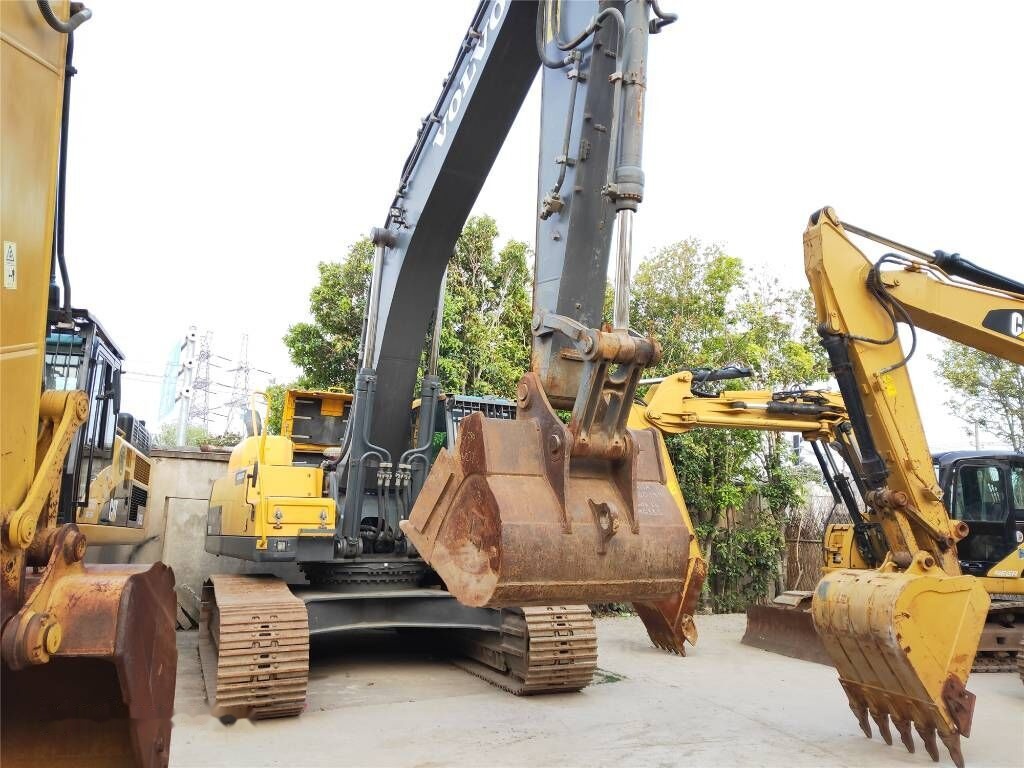 Volvo EC 380 D L - Rupsgraafmachine: afbeelding 2 Volvo EC 380 D L - Rupsgraafmachine: afbeelding 2