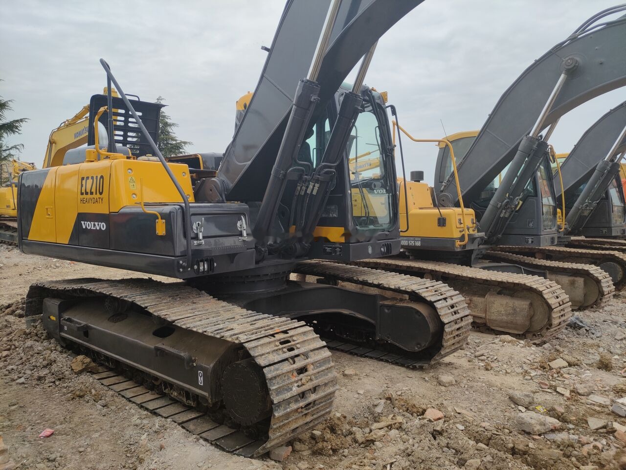Volvo EC210B - Rupsgraafmachine: afbeelding 5 Volvo EC210B - Rupsgraafmachine: afbeelding 5