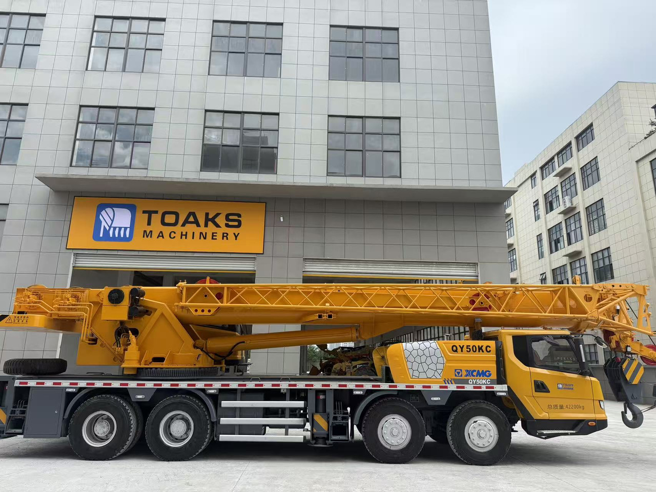 XCMG QY50KC - Mobiele kraan: afbeelding 2 XCMG QY50KC - Mobiele kraan: afbeelding 2