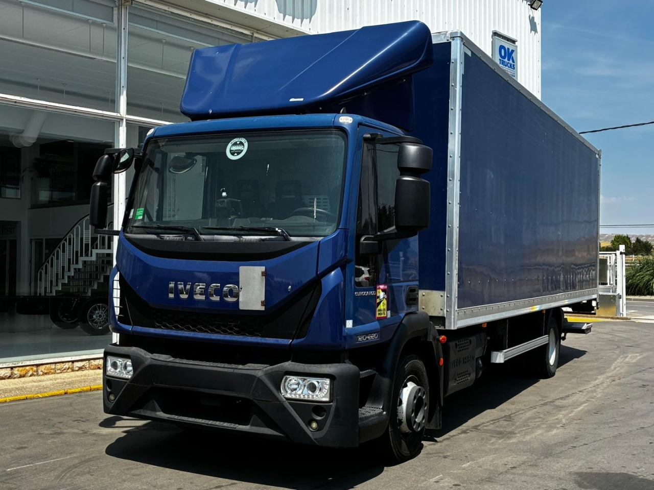 Caja cerrada IVECO Eurocargo ML 120 E22 - Bakwagen: afbeelding 1 Caja cerrada IVECO Eurocargo ML 120 E22 - Bakwagen: afbeelding 1