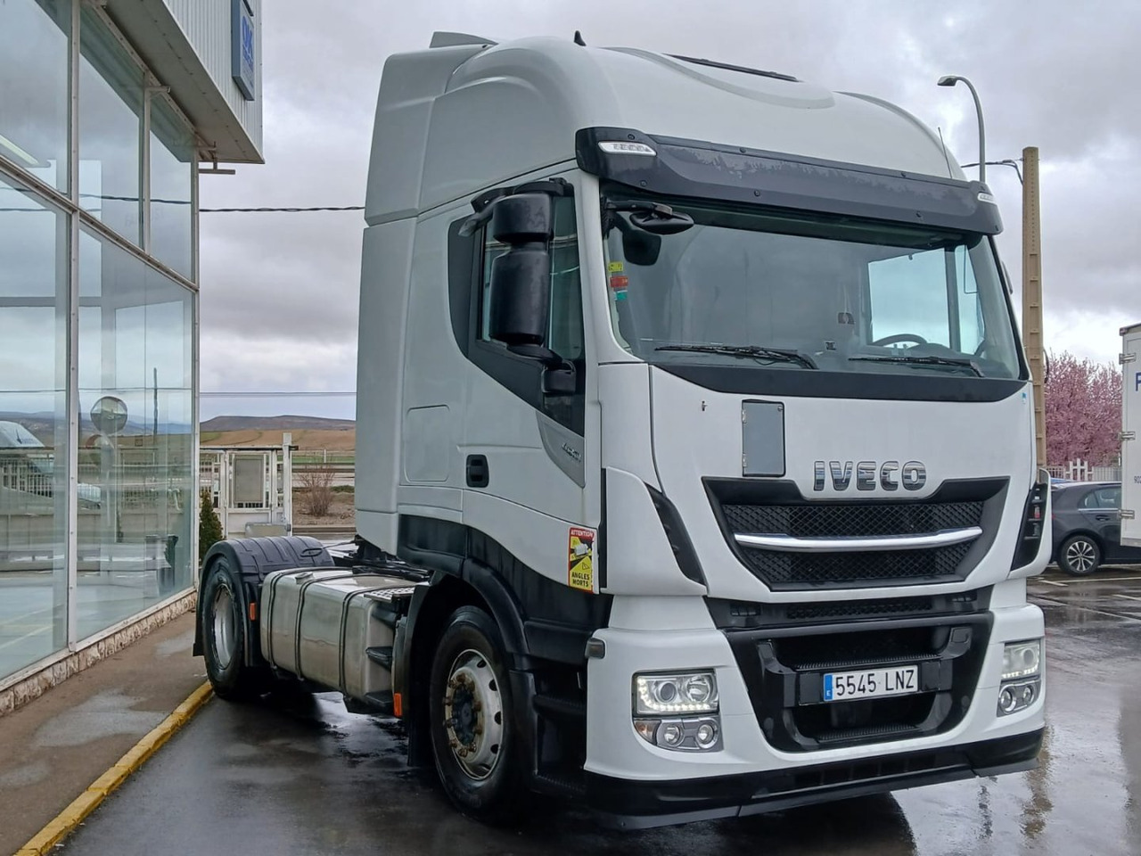 Cabeza Tractora IVECO 480 AUTOMATICO CON INTARDER - Trekker: afbeelding 3 Cabeza Tractora IVECO 480 AUTOMATICO CON INTARDER - Trekker: afbeelding 3