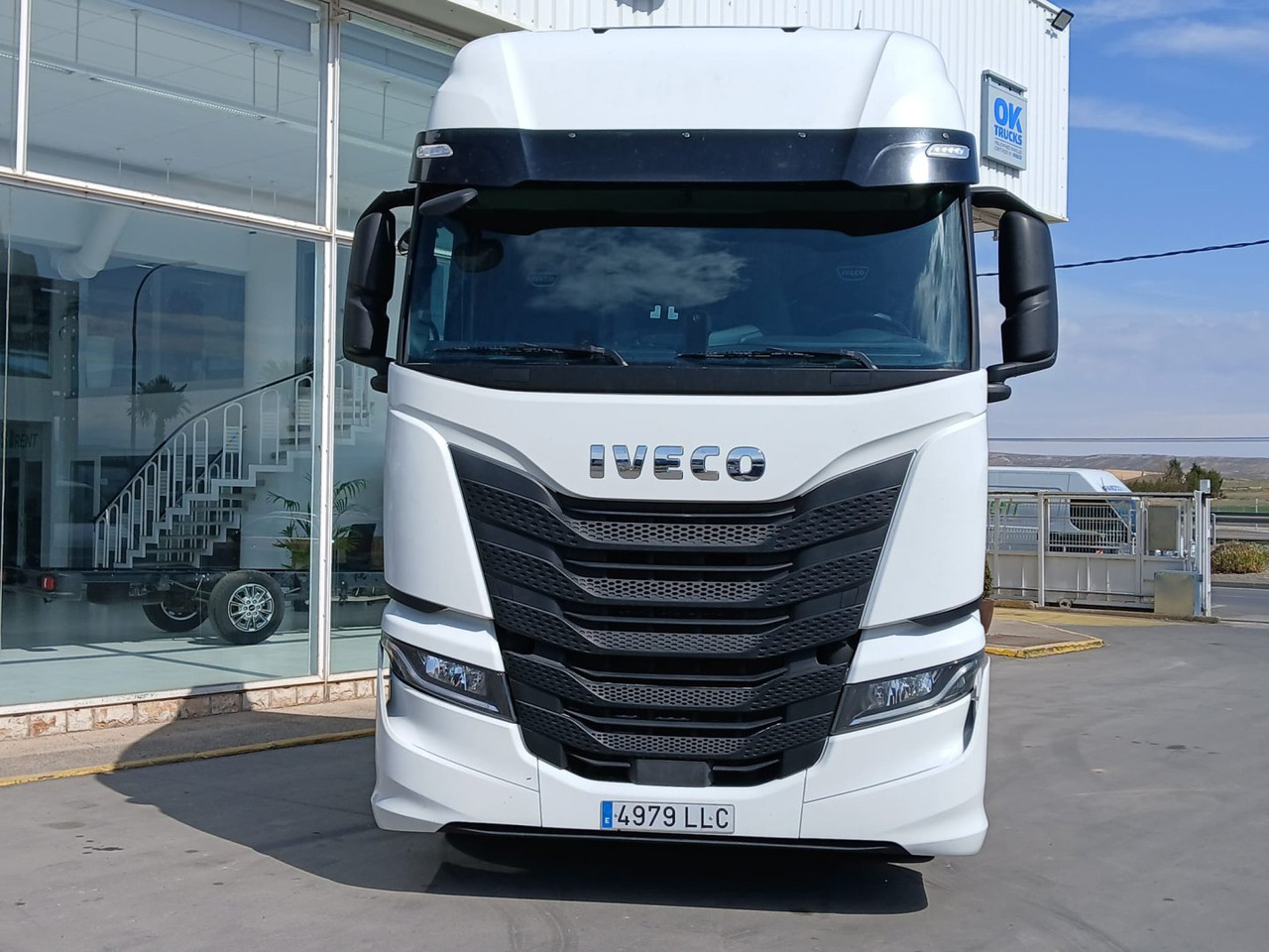 Cabeza Tractora IVECO 480 AUTOMATICO CON INTARDER - Trekker: afbeelding 2 Cabeza Tractora IVECO 480 AUTOMATICO CON INTARDER - Trekker: afbeelding 2
