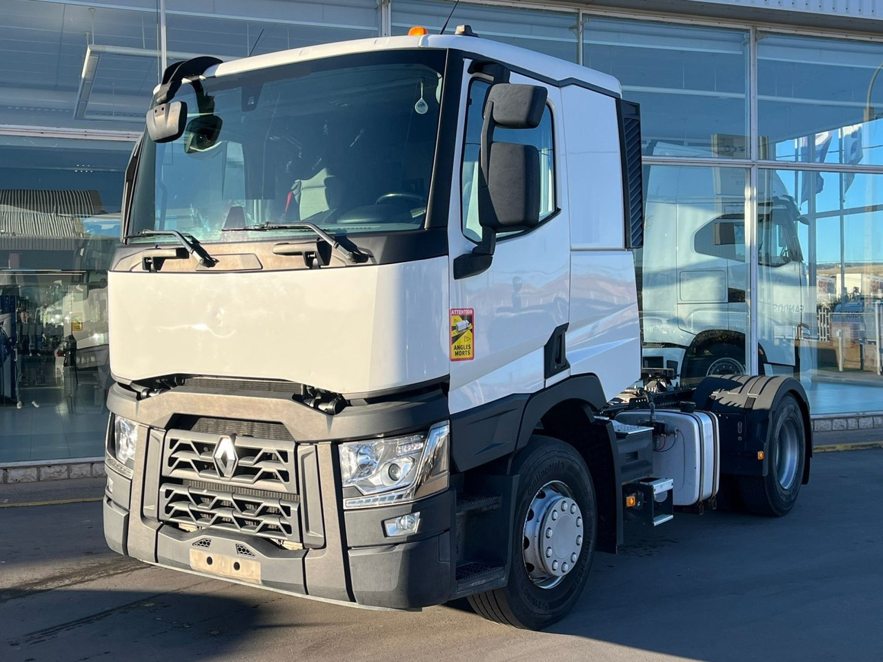 Cabeza Tractora Renault T460 AUTOMATICA INTARDER - Trekker: afbeelding 1 Cabeza Tractora Renault T460 AUTOMATICA INTARDER - Trekker: afbeelding 1