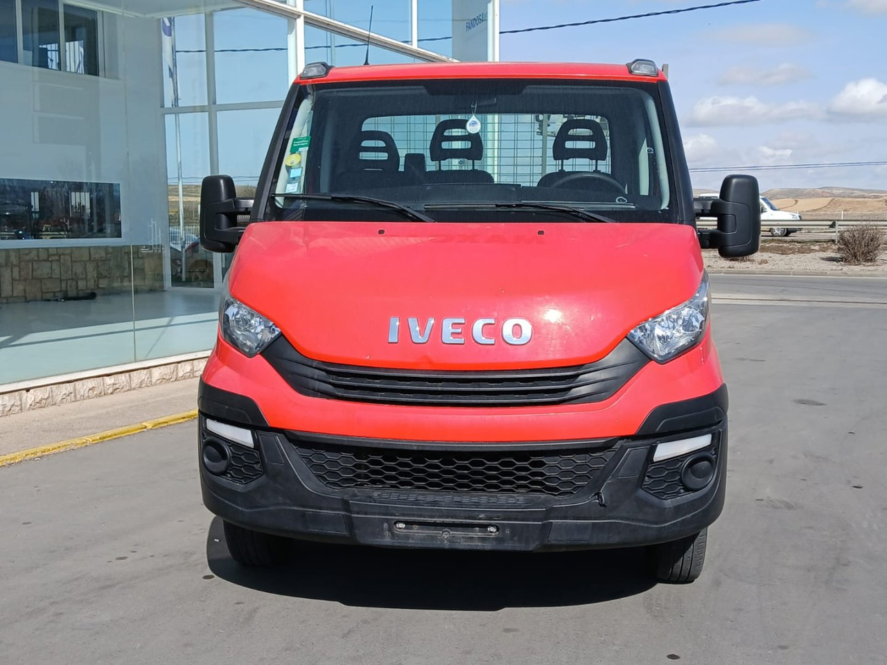 Volquete/Dumper IVECO 35C12 CAJA BASCULANTE - Kipper bestelwagen: afbeelding 2 Volquete/Dumper IVECO 35C12 CAJA BASCULANTE - Kipper bestelwagen: afbeelding 2