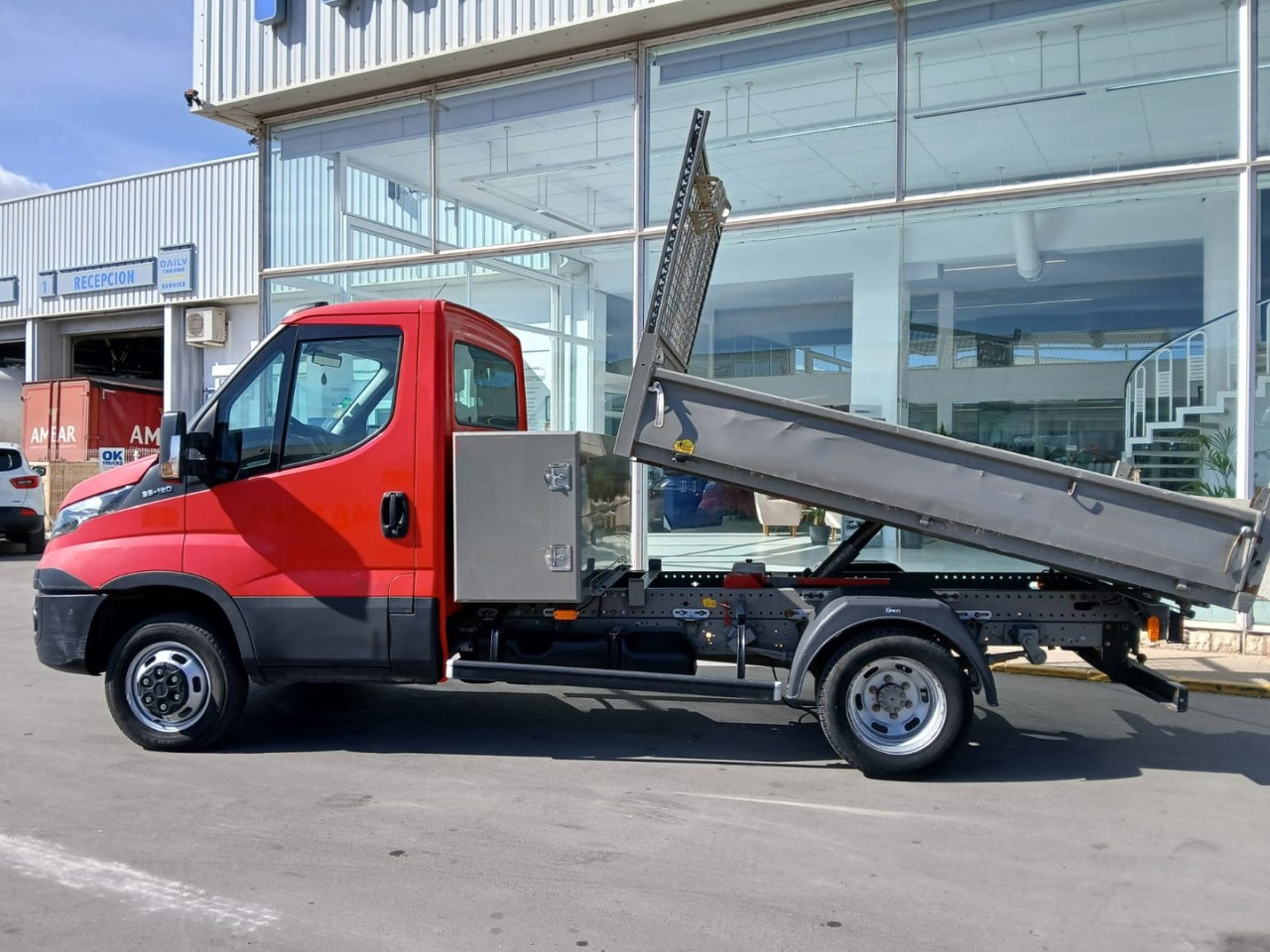 Volquete/Dumper IVECO 35C12 CAJA BASCULANTE - Kipper bestelwagen: afbeelding 5 Volquete/Dumper IVECO 35C12 CAJA BASCULANTE - Kipper bestelwagen: afbeelding 5
