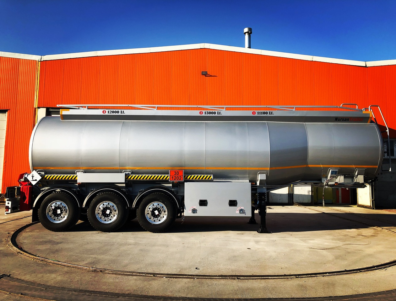 NURSAN Aluminium  Tanker - Tankoplegger: afbeelding 5 NURSAN Aluminium  Tanker - Tankoplegger: afbeelding 5
