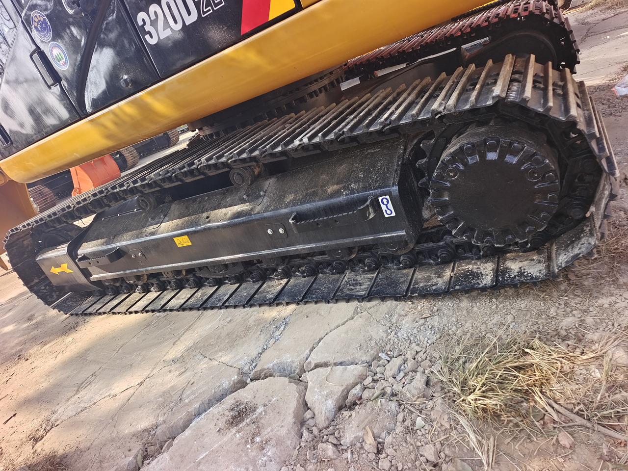 CAT 320D2 L 324DL 330D2L 336D2L - Rupsgraafmachine: afbeelding 5 CAT 320D2 L 324DL 330D2L 336D2L - Rupsgraafmachine: afbeelding 5