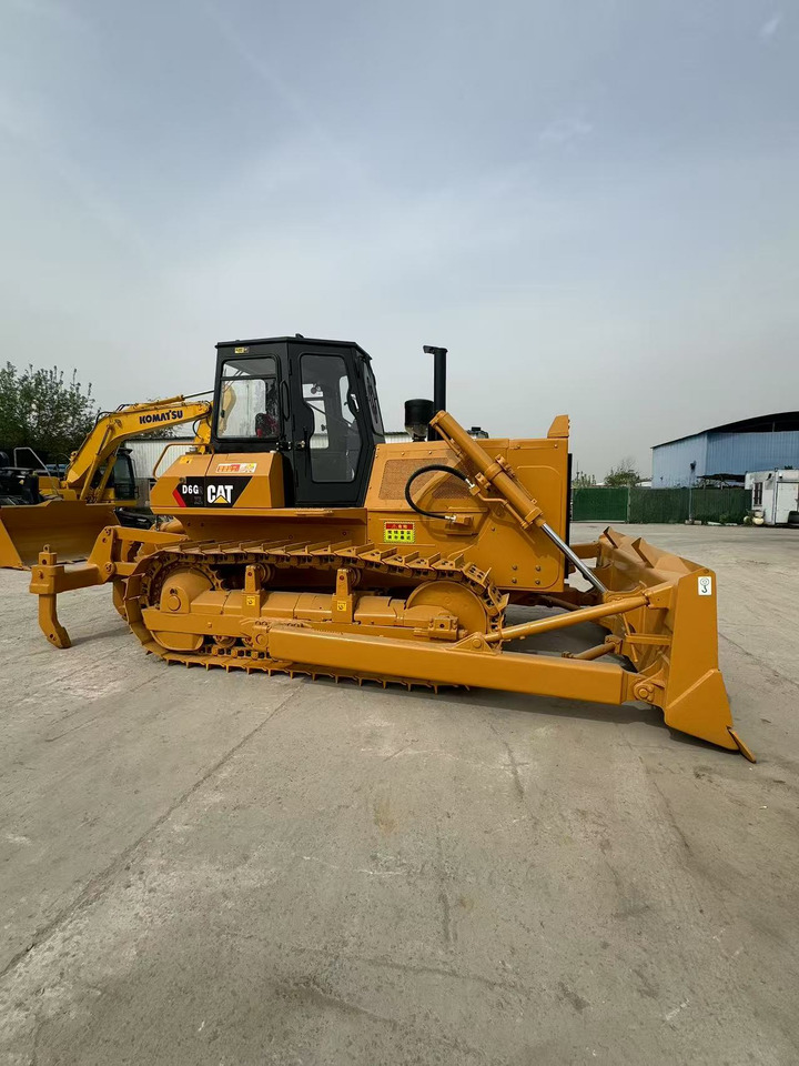 CATERPILLAR D6G CAT D7G - Bulldozer: afbeelding 4 CATERPILLAR D6G CAT D7G - Bulldozer: afbeelding 4