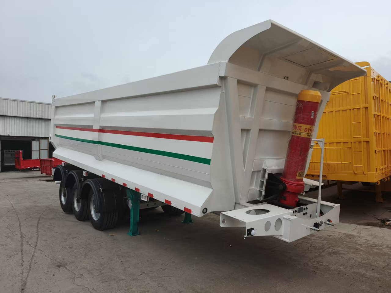 Customizable tipper semi trailers available - Tankoplegger: afbeelding 2 Customizable tipper semi trailers available - Tankoplegger: afbeelding 2