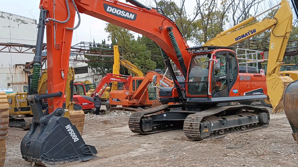 DOOSAN DX225 LC - Rupsgraafmachine: afbeelding 5 DOOSAN DX225 LC - Rupsgraafmachine: afbeelding 5