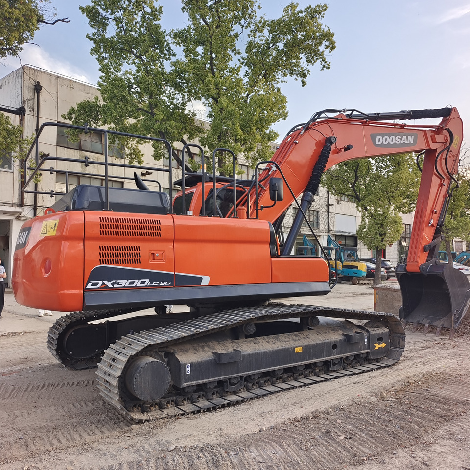 DOOSAN DX300 LC - 9C - Rupsgraafmachine: afbeelding 2 DOOSAN DX300 LC - 9C - Rupsgraafmachine: afbeelding 2