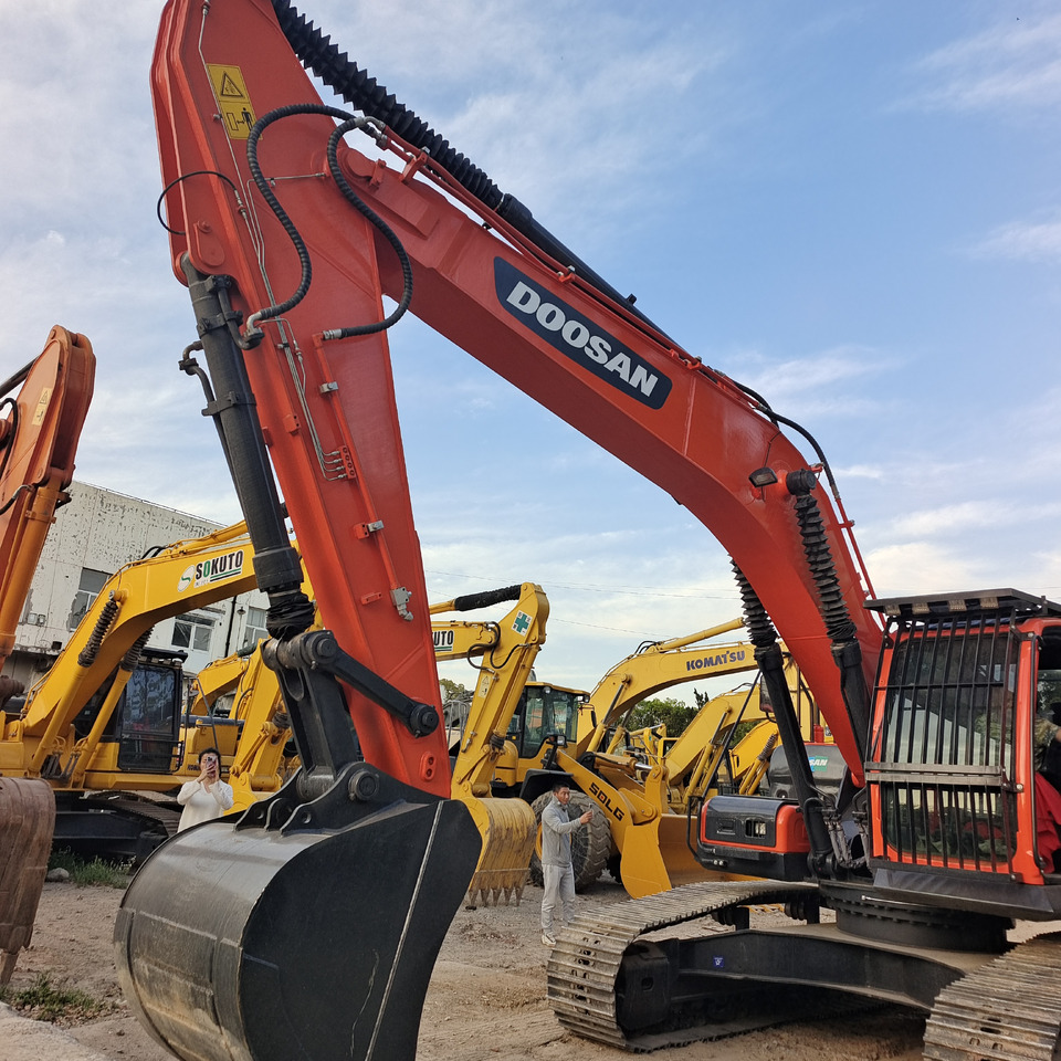Rupsgraafmachine DOOSAN DX300LC-9C DX300LCA: afbeelding 6