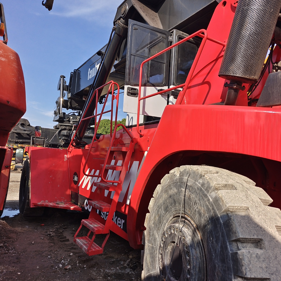 FANTUZZI CS 45 KMHD 45 TON CONTAINER REACH CRANE - Reach stacker: afbeelding 3 FANTUZZI CS 45 KMHD 45 TON CONTAINER REACH CRANE - Reach stacker: afbeelding 3