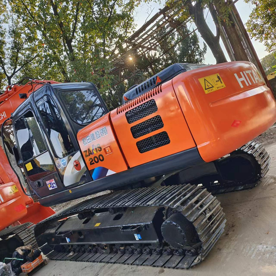 HITACHI ZX200-3 ZX 200 - 3 - Rupsgraafmachine: afbeelding 1 HITACHI ZX200-3 ZX 200 - 3 - Rupsgraafmachine: afbeelding 1