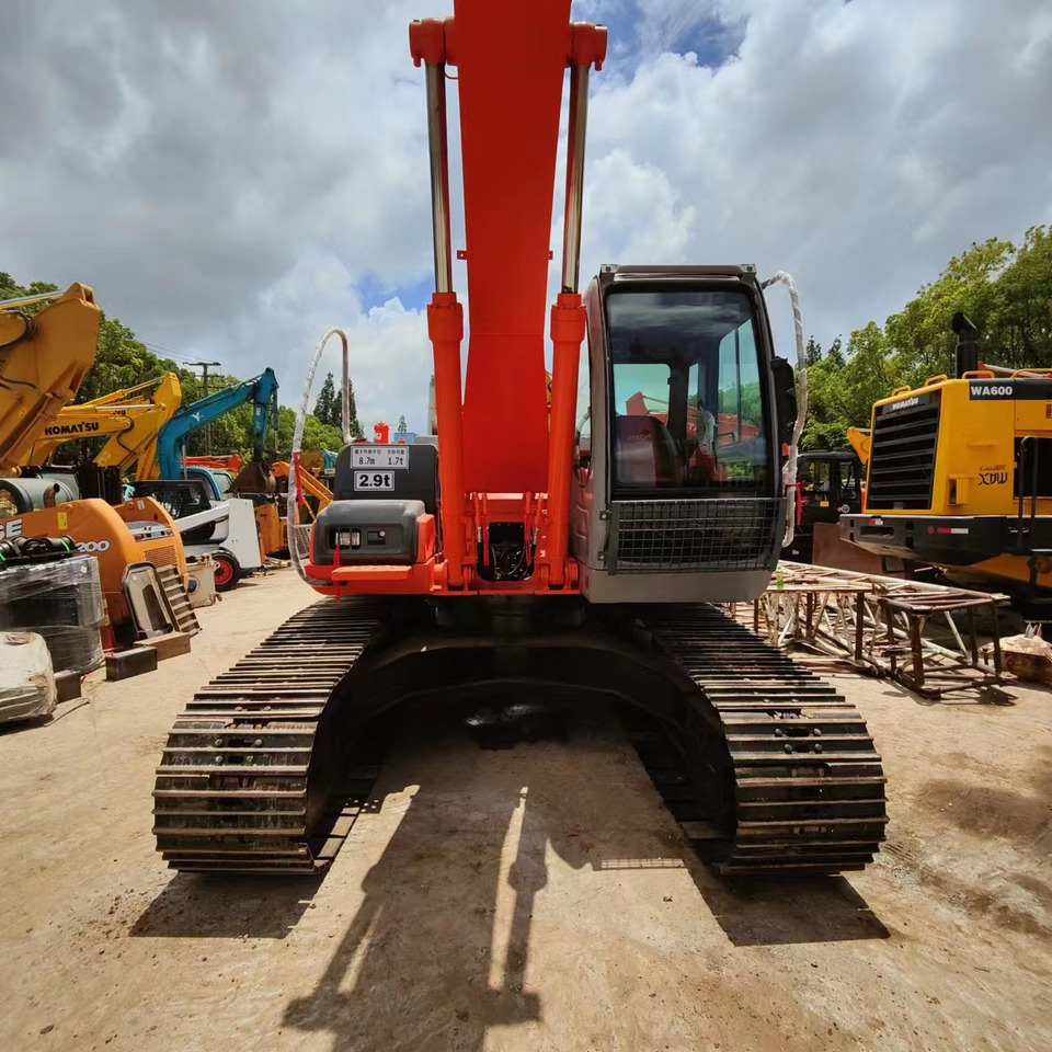 HITACHI zx200-3 ZX 200 - Rupsgraafmachine: afbeelding 4 HITACHI zx200-3 ZX 200 - Rupsgraafmachine: afbeelding 4