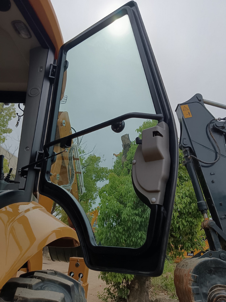 JCB 4CX 4 C X - Graaflaadmachine: afbeelding 3 JCB 4CX 4 C X - Graaflaadmachine: afbeelding 3