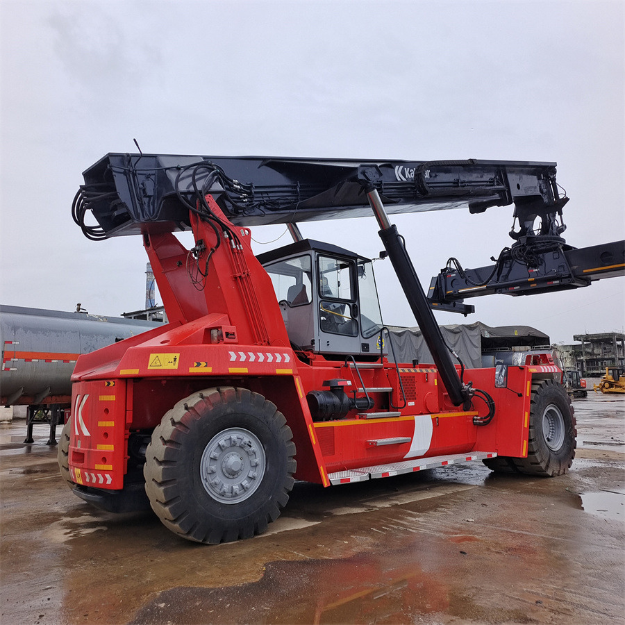 KALMAR DRF 450 - Reach stacker: afbeelding 5 KALMAR DRF 450 - Reach stacker: afbeelding 5