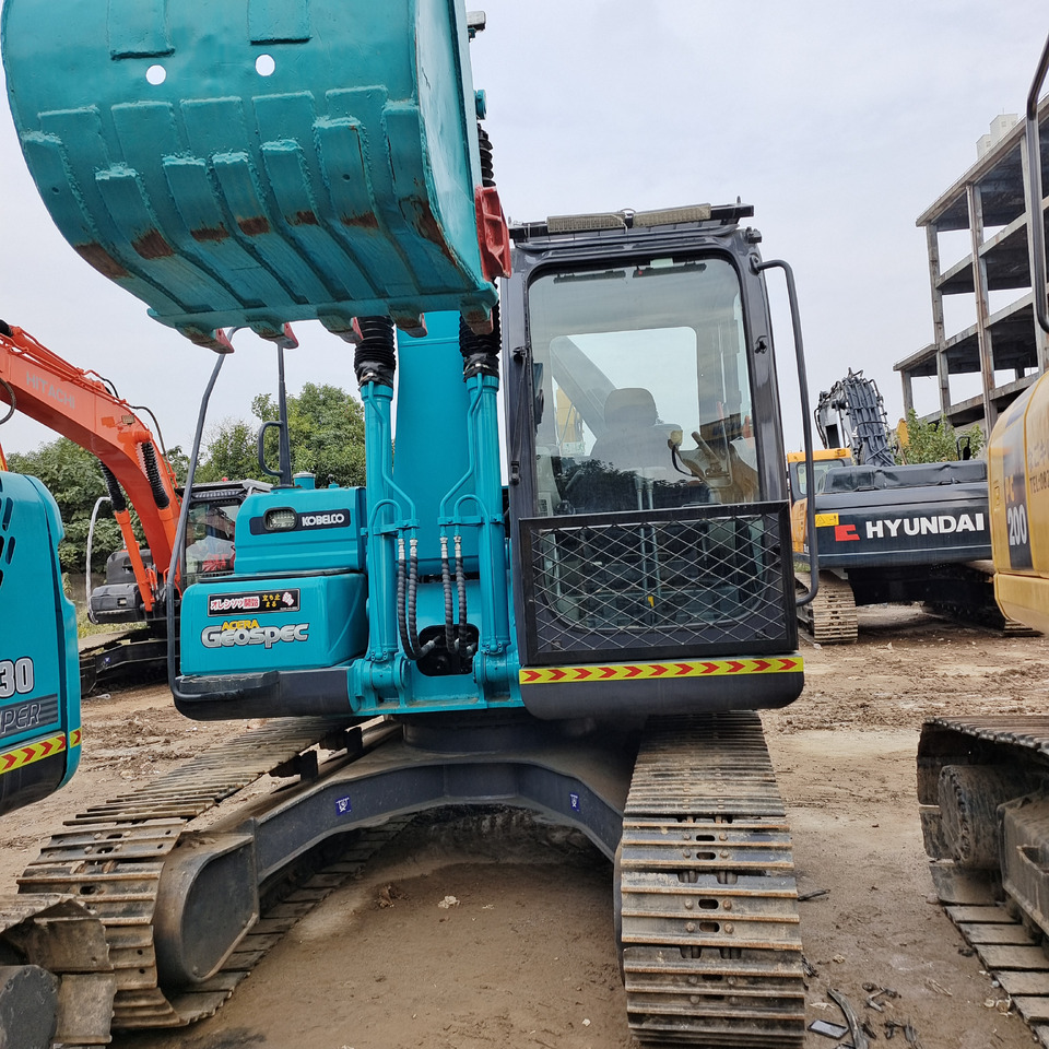 KOBELCO SK140 - Rupsgraafmachine: afbeelding 2 KOBELCO SK140 - Rupsgraafmachine: afbeelding 2